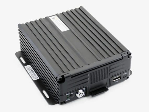 CARVIS MD-324HDD - надёжный помощник на дороге